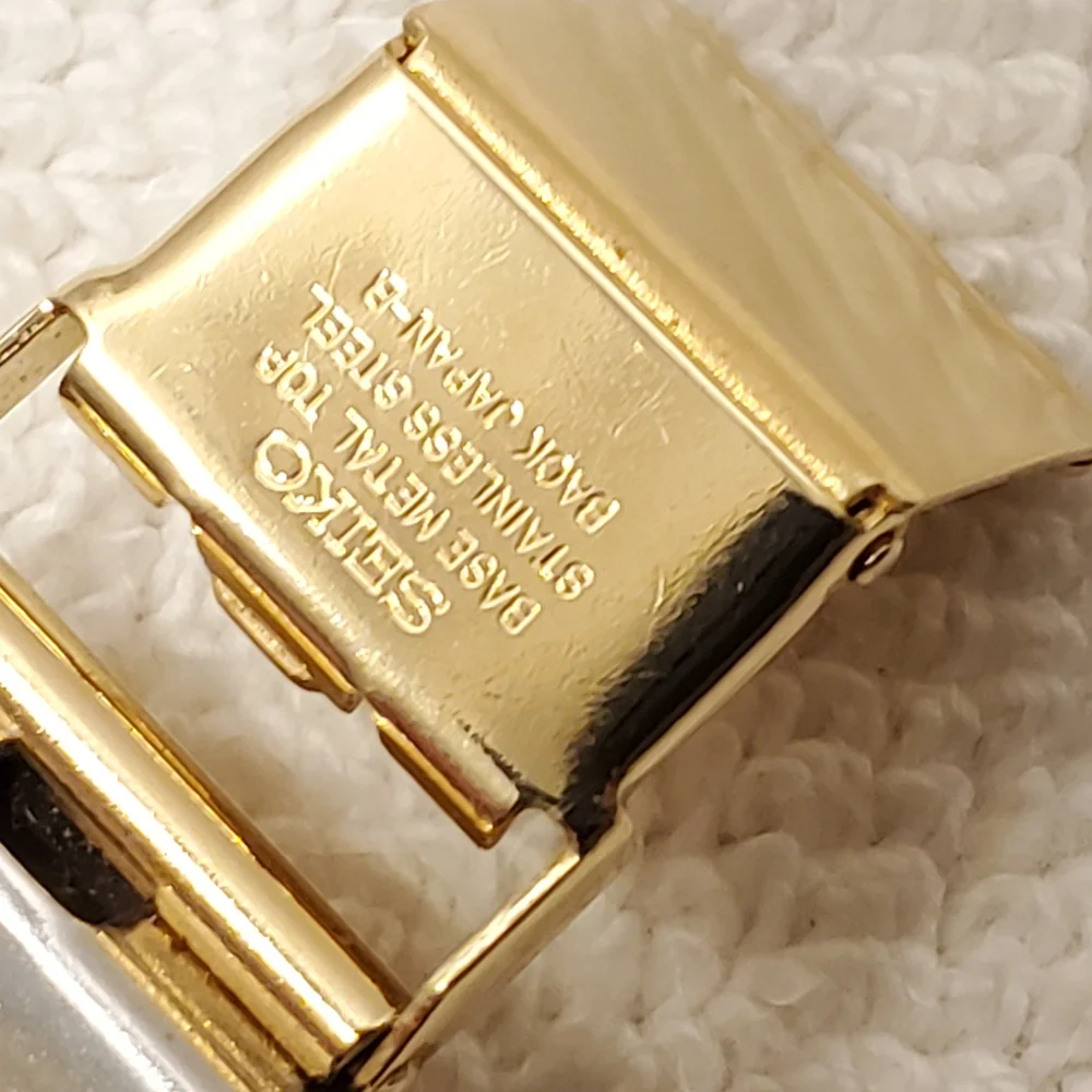 Vintage Seiko Men's 1 Diamond Dial Gold Plated Tank Quartz Watch 5 Jewels SS